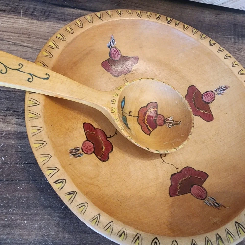 Wooden Serving Bowl w/Spoon Hand Painted‎ Made in Sweden Vintage 1954 7
